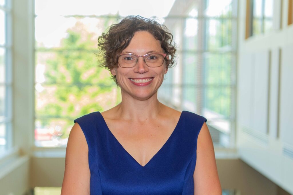Lisa Ruckman, MD 1