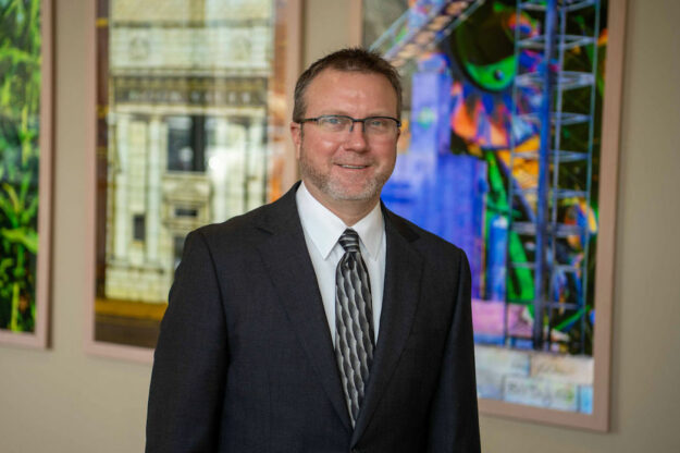 Mahaska Health Eric Barrett CRNA 2022