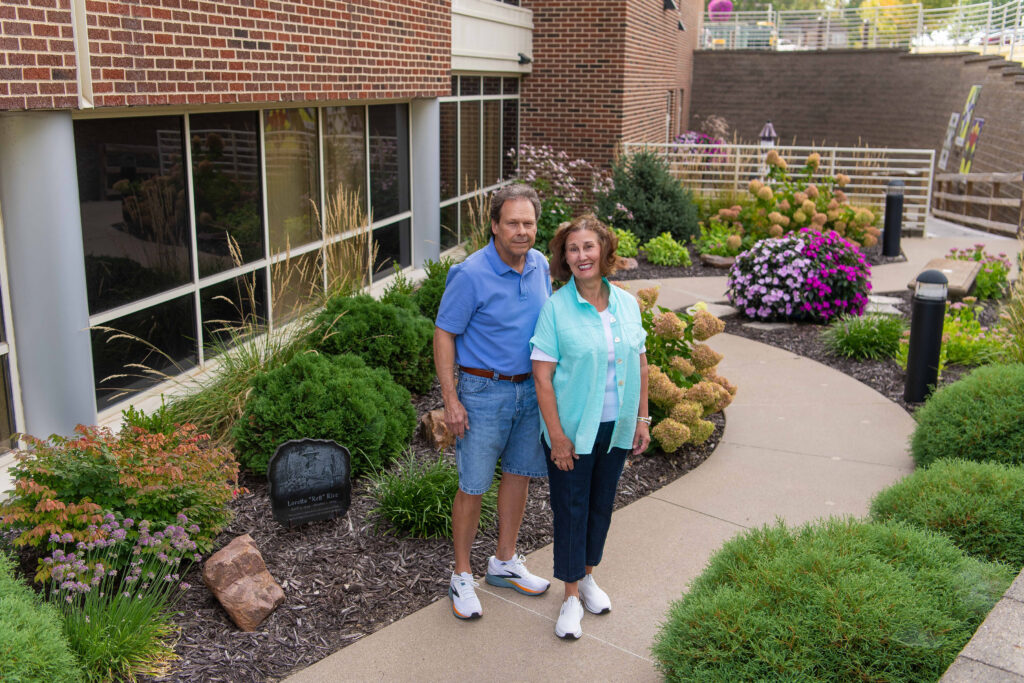 Diane and Gerg Gordy Mahaska Health Serentiy House Gardens Healing Begins at the Door: Gardens of Hope at Mahaska Health 1